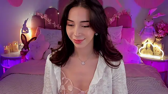 elsayoung - ElsaYoung's free webcam - UK Sex Cams