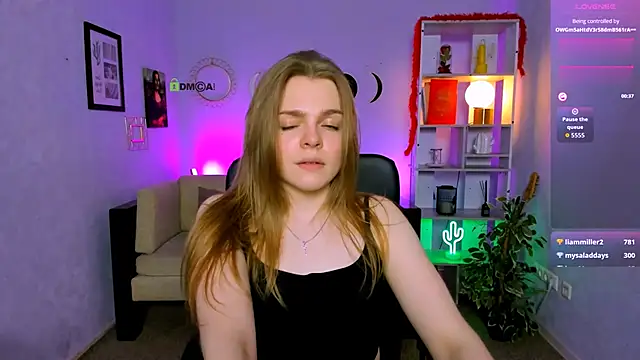 veronica_bubble - Veronica_bubble's free webcam