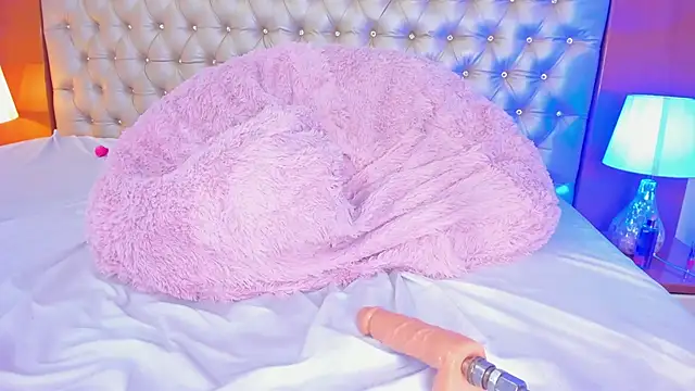 isabellaalux_ - IsabellaaLux_'s free webcam