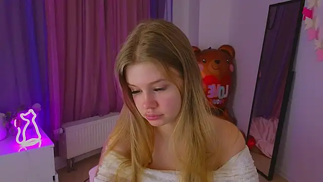 belrinaa - Belrinaa's free webcam