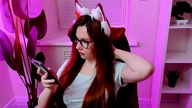 carolgiggly - CarolGiggly's free webcam - UK Sex Cams