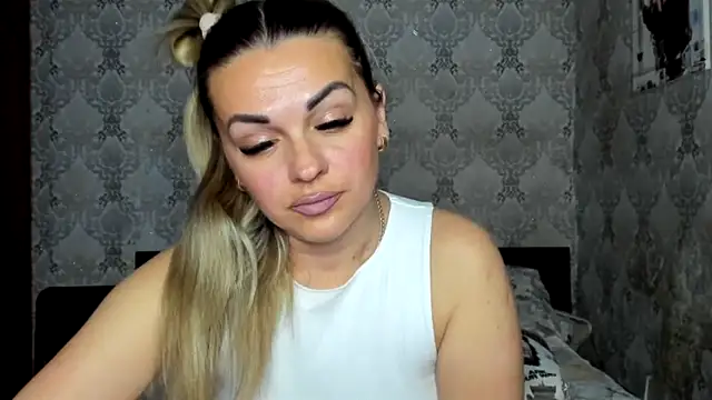 nicoletmoore - NicoletMoore's free webcam - UK Sex Cams