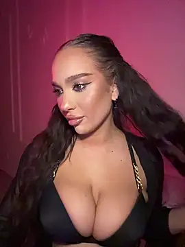 CardiSweetBaby Live Webcam on Stripchat