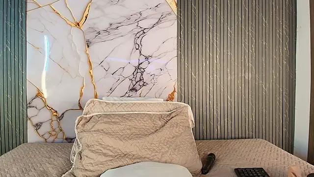 big_tits_in_your_face - Big_tits_in_your_face's free webcam - UK Sex Cams