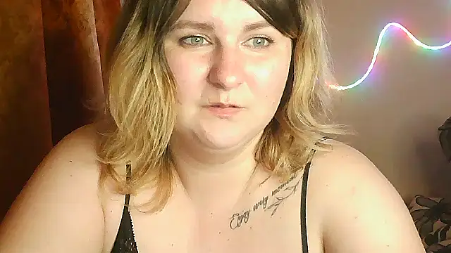 minisstra - Minisstra's free webcam - UK Sex Cams