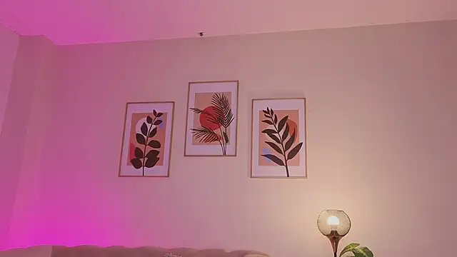 dahianawalcott - DahianaWalcott's free webcam