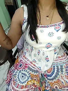 tamil_thaara03 (F young) - Ticket show