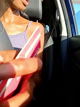 Jasmine_FullsShine live cam profile