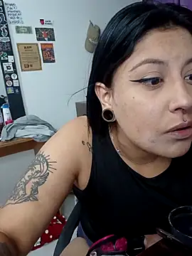 Live solo webcam of DaniPoison