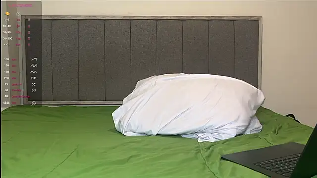 walter_cute's live cam