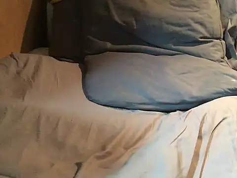 im1208 (M grandpa) - Cum and lick fingers.