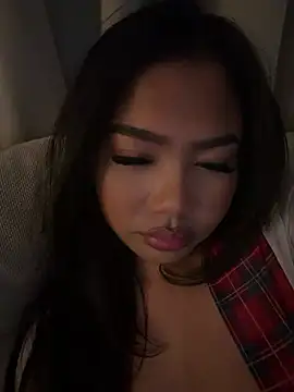 TitiTinyThai's live cam