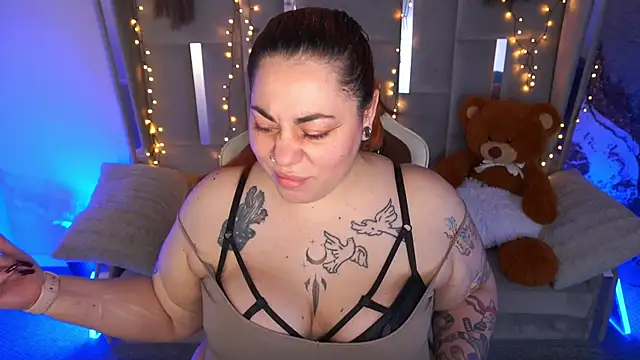 kittywakee - Kittywakee's free webcam - UK Sex Cams