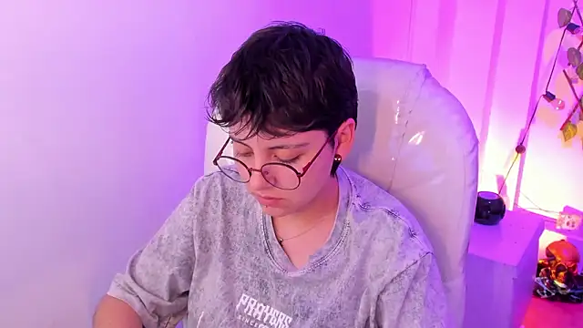 nathaly_ds - Nathaly_ds's free webcam - UK Sex Cams