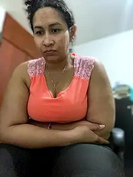 carola-ross - Carola-Ross's free webcam - UK Sex Cams