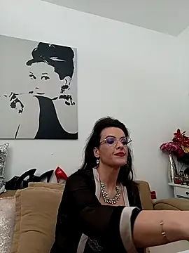 Webcam Model (RebeccaNoble)  is live.Free join now!