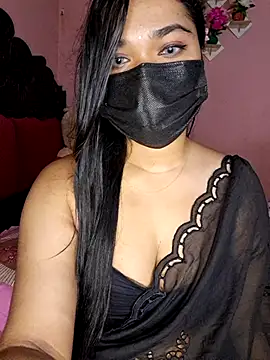 Webcam Model (ariya-03) is live