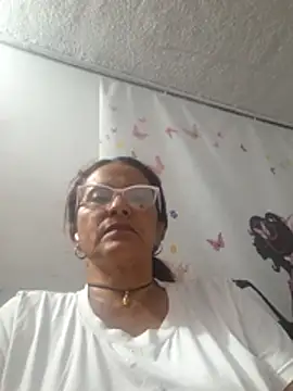 lorenaluna - Lorenaluna's free webcam - UK Sex Cams