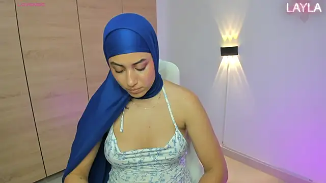 lay_la_ - LAY_LA_'s free webcam - UK Sex Cams