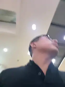 andrewmhilton_ live sex cam