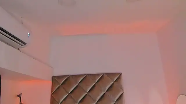 Live sex cam di malaia_hills