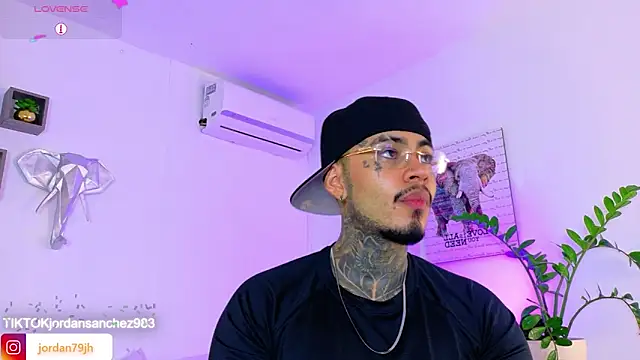 jordansmiith_ (M young) - cum show