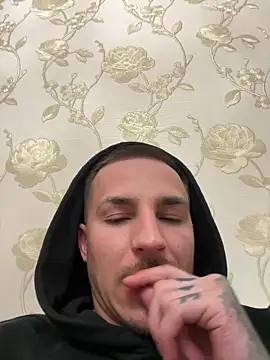 double_biys's live cam