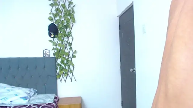 harry_jhonsson (M twink) - a big load of milk 💦🔥