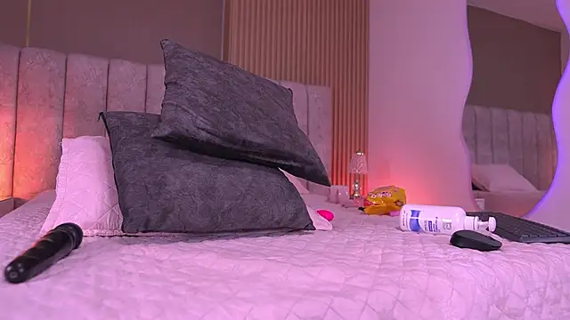 sam_lewins (F young) - SHOW SQUIRT 💦😈