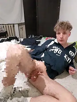 paradeevich_and (M young) - heels of the feet