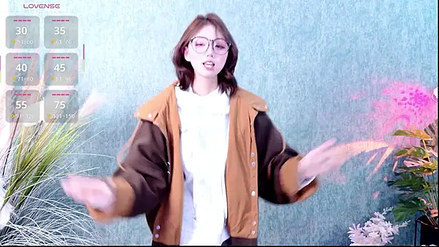 zoelily2026 (F teen) - 脱光光站着播十分钟