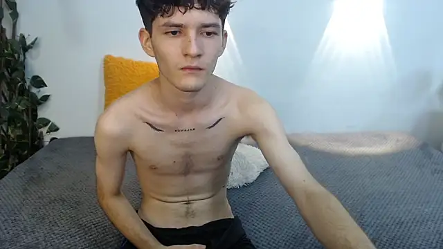 trevor_mob (M twink) - maturbation 10 min + cum