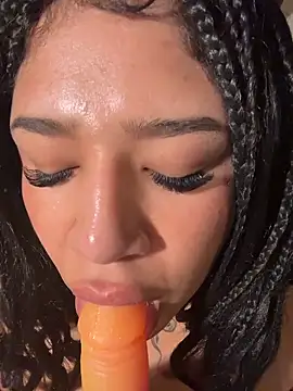 sashaliciosa_ (F young) - Funn