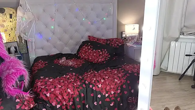 roxalanastar - RoxalanaStar's free webcam - UK Sex Cams