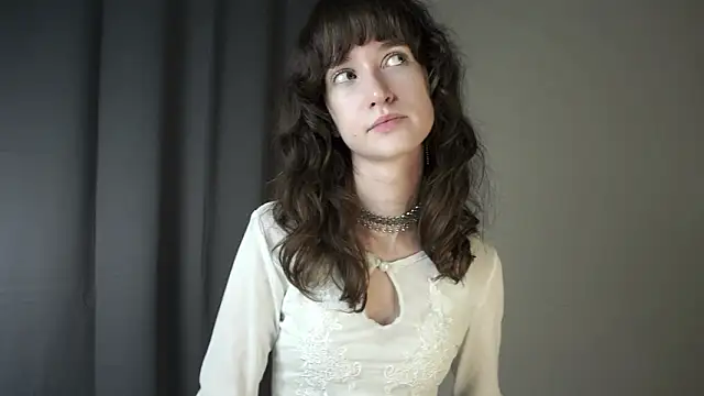 dellaleck (F teen) - lick my lips and bite my fingers