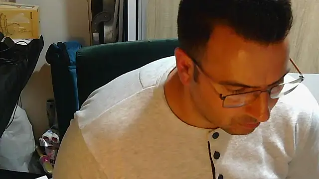 vanillatime78-jorge - VanillaTime78-Jorge's free webcam - UK Sex Cams