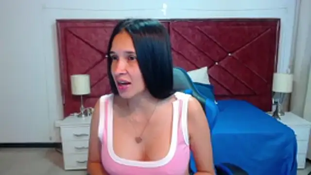 victoria_adams07 - Victoria_adams07's free webcam - UK Sex Cams