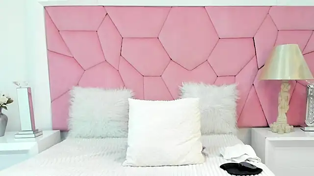 lizamintelli - LizaMintelli's free webcam - UK Sex Cams