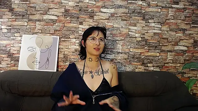 sophiesmithcs - Sophiesmithcs's free webcam - UK Sex Cams