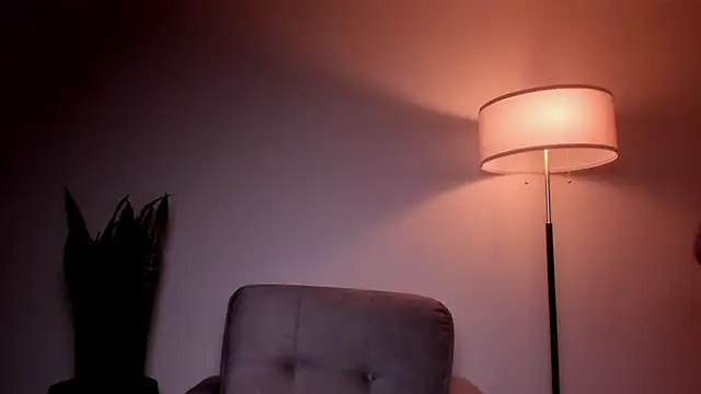 hazelkush - HazelKush's free webcam - UK Sex Cams