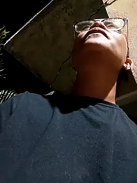 Webcam Model (BiiancaEstradaa)  is live.Free join now!