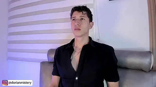 Dorianmistery2322_ live sex cam