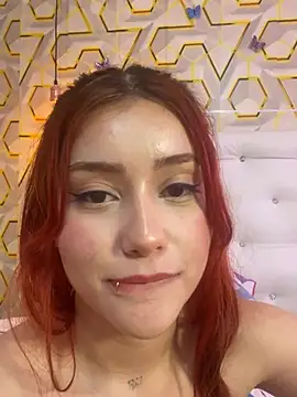 Webcam Model (Ashly_cutee) is live