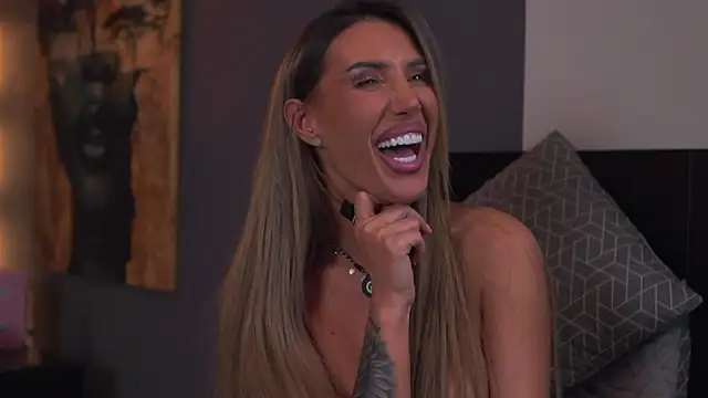 evelyn_evyyy - Evelyn_Evyyy's free webcam - UK Sex Cams