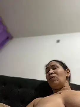 carola-ross (F milf) - Doggy Style 🐶🥵🔥