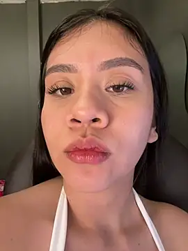 alhaana_ (F young) - OPEN BRA!!