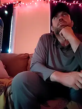 brucejuce6669 - Brucejuce6669's free webcam - UK Sex Cams