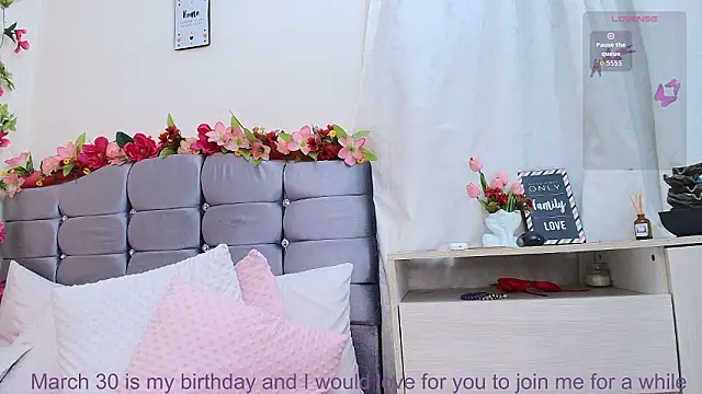 isabella_roses_ - Isabella_Roses_'s free webcam - UK Sex Cams