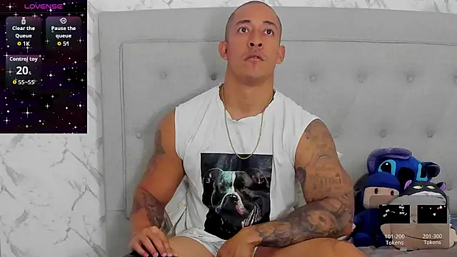 luigiferrara live sex cam