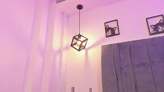 iam_sofiia - Iam_sofiia's free webcam - UK Sex Cams